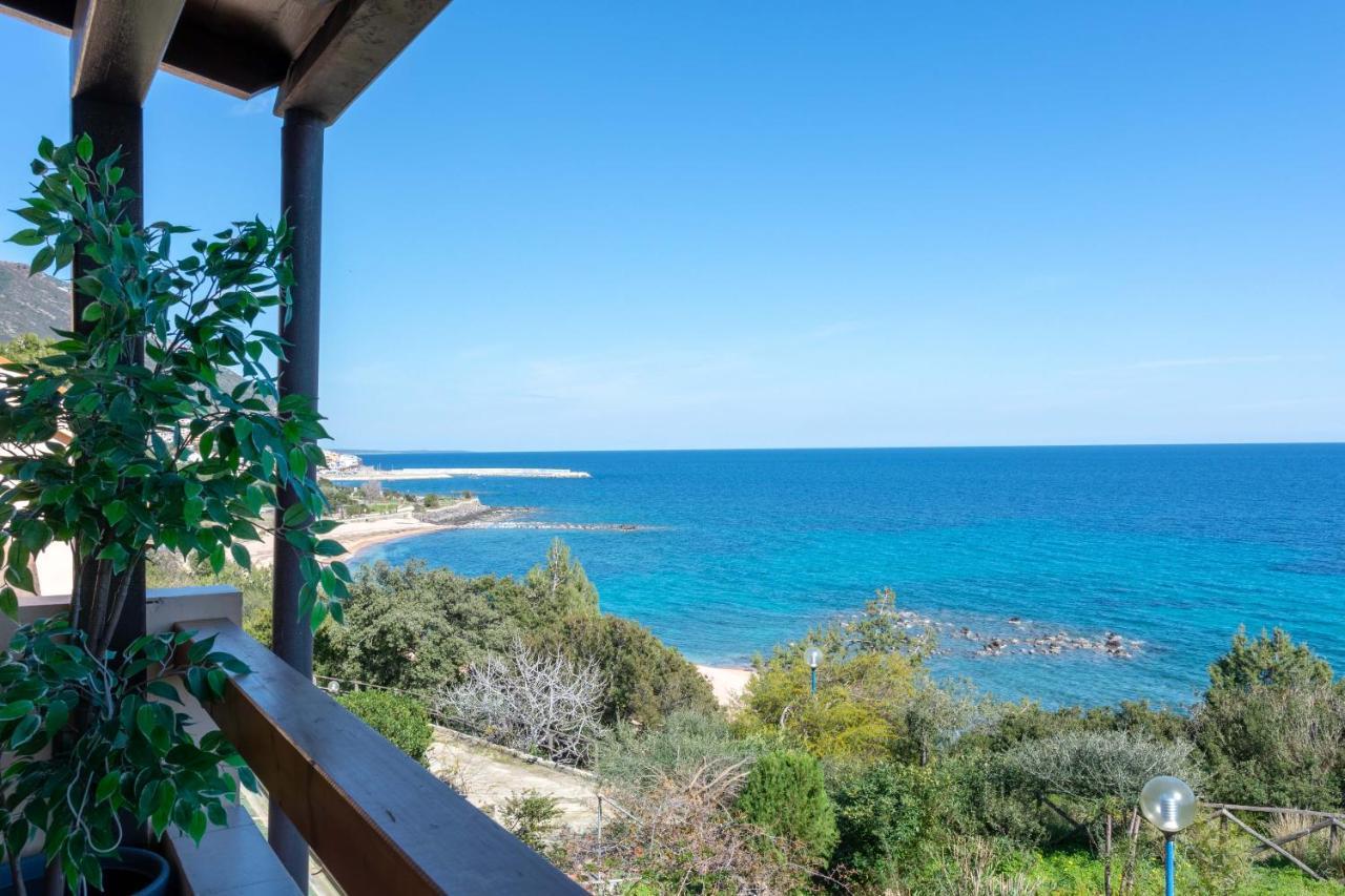 Sunrise Sisters' Home Cala Gonone Exteriör bild