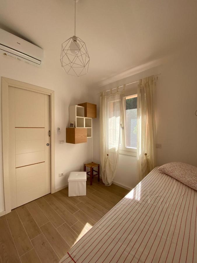 Sunrise Sisters' Home Cala Gonone Exteriör bild