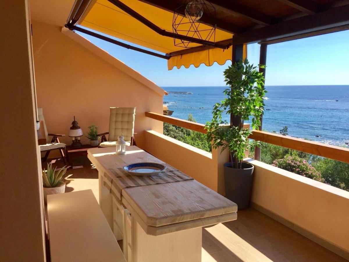 Sunrise Sisters' Home Cala Gonone Exteriör bild